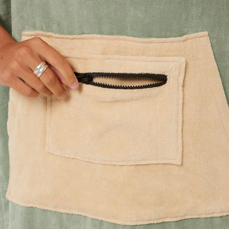 O&E - Skifteponcho med hette - Daybreak - Sage
