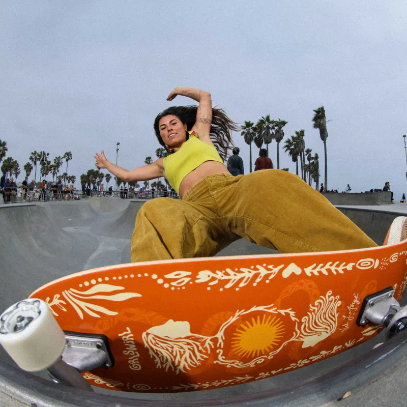 Carver - 30.75'' GRLSWIRL Sunflower CX Surfskate 