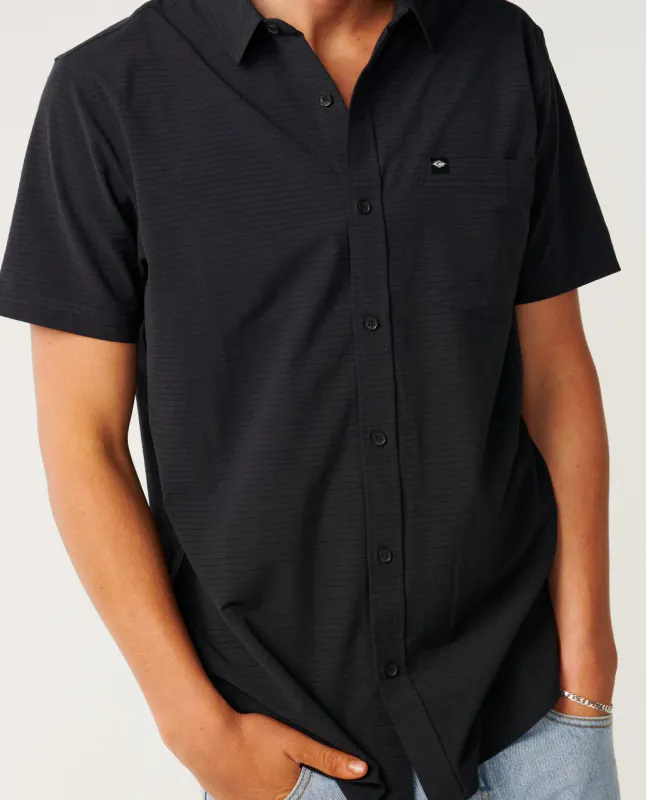 Rip Curl - Classic Surf Tech Short Sleeve Skjorte - Black